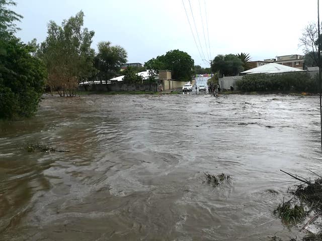 Namibia – Heavy Rain Continues, Flash Floods in Windhoek